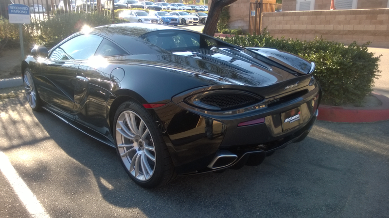 Illustration for article titled Just some cars from the local exotics dealer in Palm Springs CA
